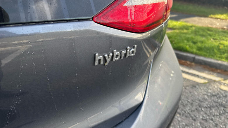 Hyundai IONIQ 1.6 GDi Hybrid Premium 5dr DCT Hybrid Hatchback